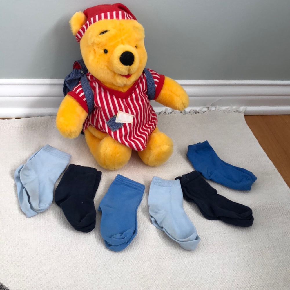 6 pairs of socks 12-24 mo baby boy.  Firm price